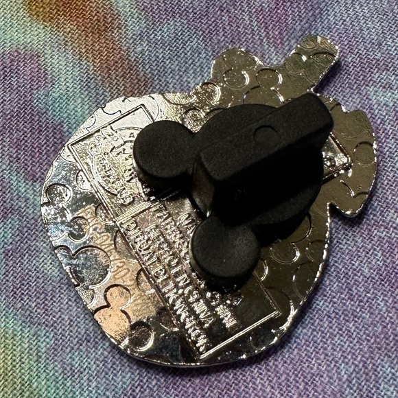 Disney Munchlings Mystery Pin - Daisy Duck Coconut Water - Picture 2 of 2